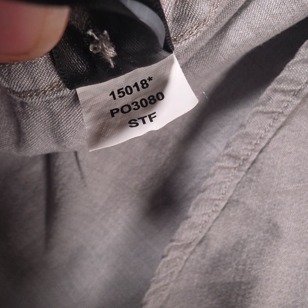 KUIU Performance Shirt Mens M Gray Long Sleeve Dual Chest Pockets Workwear - Picture 12 of 13